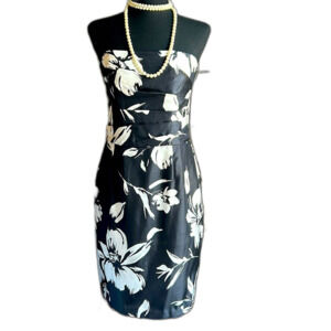 White House Black Market Floral Cocktail Dress Size 2 Women.